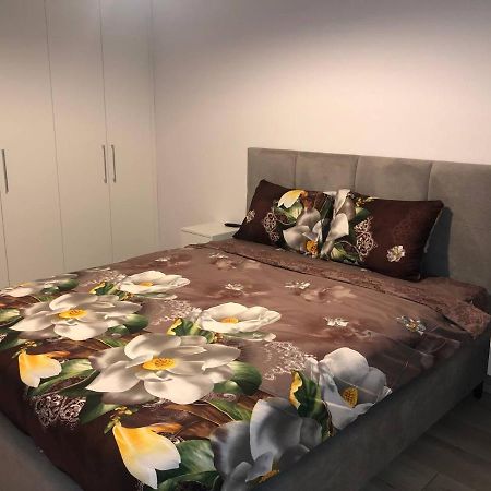 25D-Floor Sky Luxury Apartment! Fantastic View! Kiev Exteriör bild