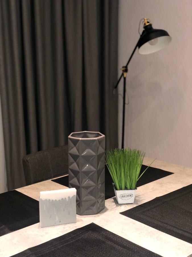 25D-Floor Sky Luxury Apartment! Fantastic View! Kiev Exteriör bild