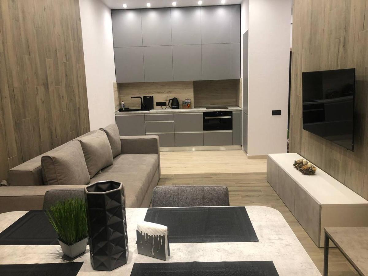 25D-Floor Sky Luxury Apartment! Fantastic View! Kiev Exteriör bild